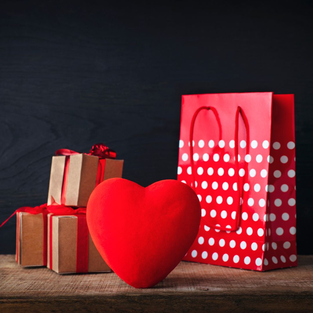 Cómo crear contenido persuasivo para San Valentín: Guía para Copy Fans